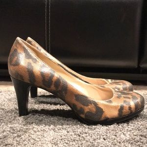 Naturalizer Leather Leopard Pump, Women’s Sz 10